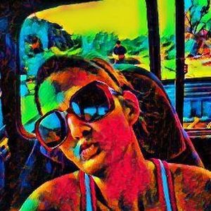 Meet your Posher, Rolinda